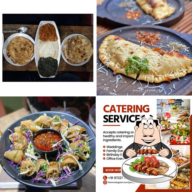 Meals at Pind Lahori Yaaro Daa Pind