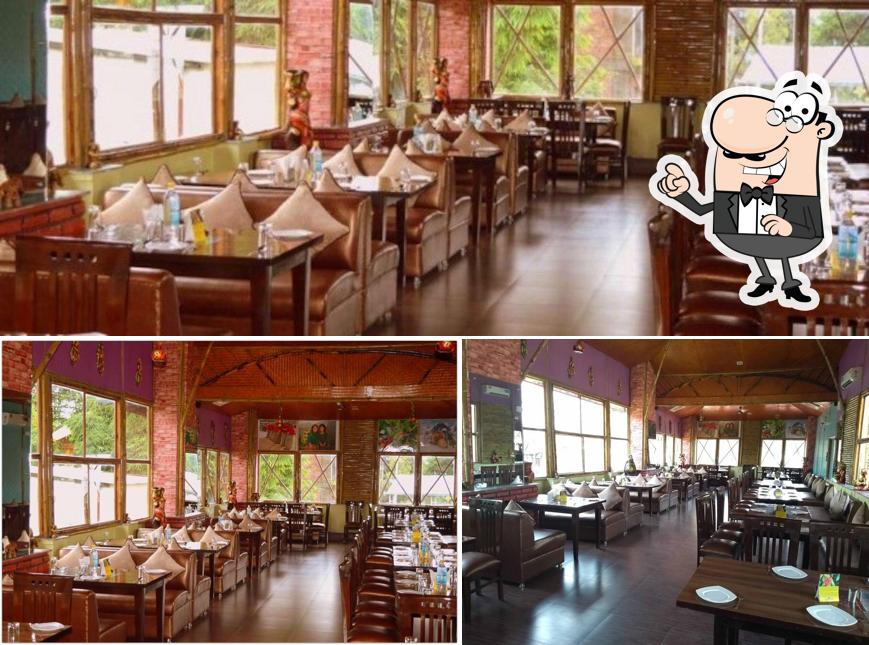 The interior of Kaafal