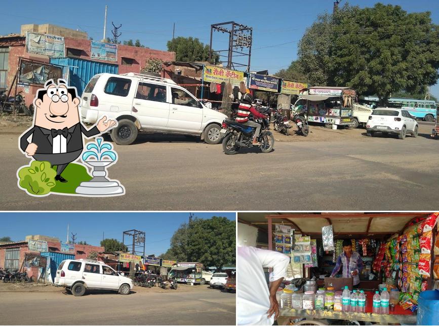 The image of Saini Canteen’s exterior and interior