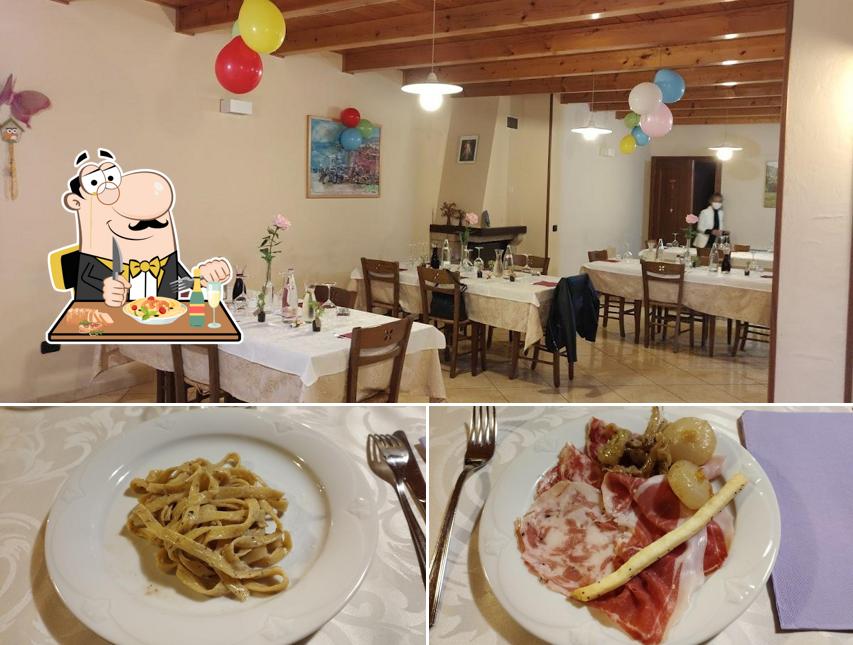La foto di cibo e interni da LA CASA DEL VENTO
