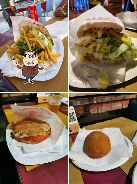 Cibo al Caroli Food