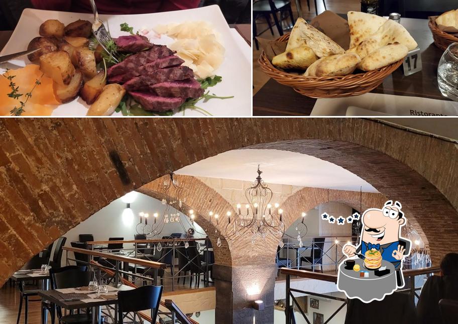 Tra le varie cose da Bakkus si possono trovare la cibo e interni