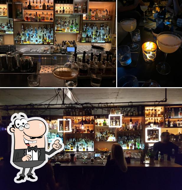 Tra le varie cose da Felix Bar si possono trovare la interni e cibo