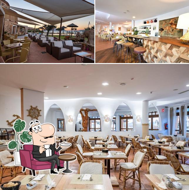 Gli interni di BAIA CADDINAS Hotel Resort & SPA