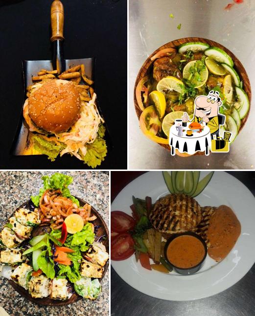 Meals at Mom'z Restaurant & Cafe