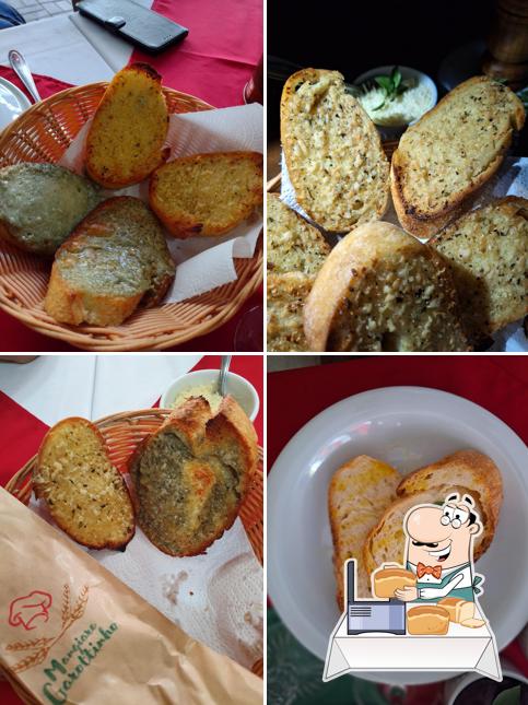Pão-com-alho em Cantina Garottinho
