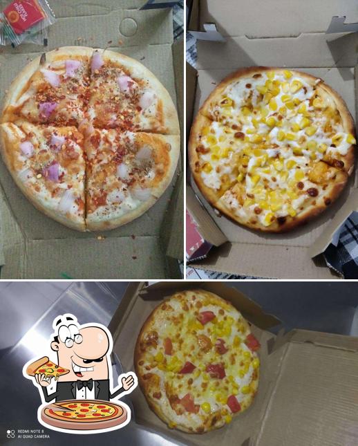 At Roms Pizza - Modinagar, you can get pizza