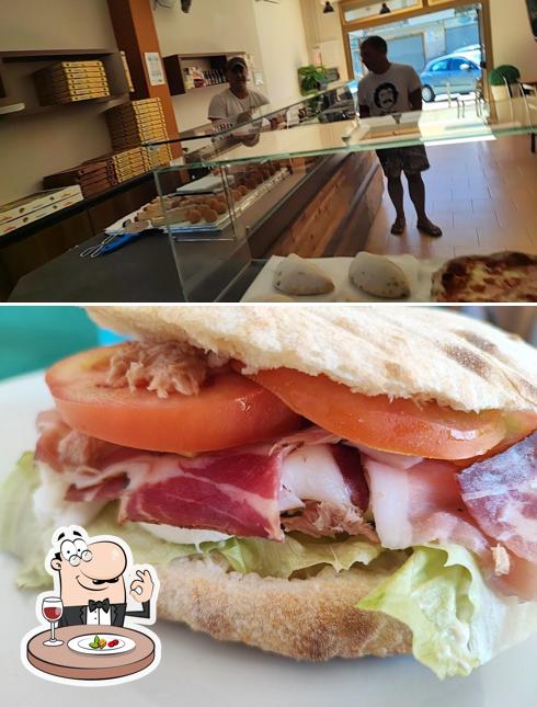 Cibo al L'Agriforno - Pizzeria Rosticceria e Prodotti da Forno - Montepaone