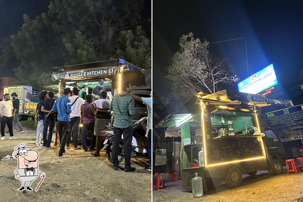 The exterior of Rabu'z Kitchen - The Food truck