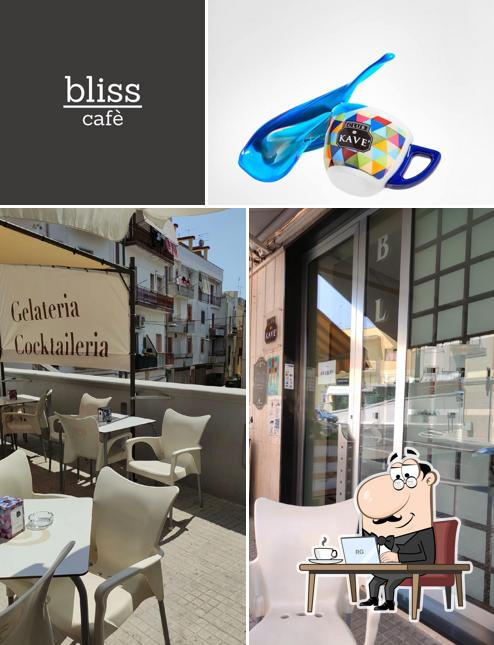 Gli interni di Bliss Cafè