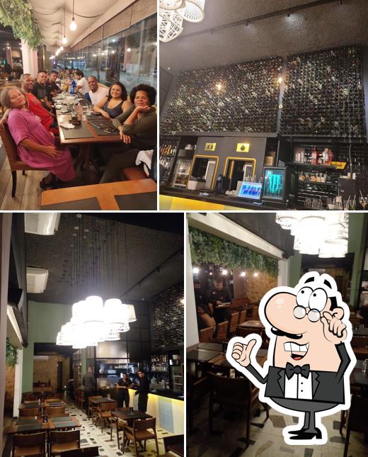 O interior do Forneria 1121