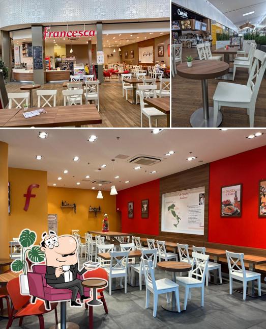 Découvrez l'intérieur de Restaurant Francesca Houssen