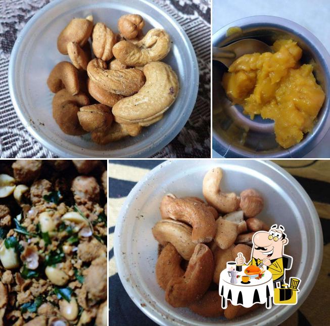 Food at Sri Krishna Sweets