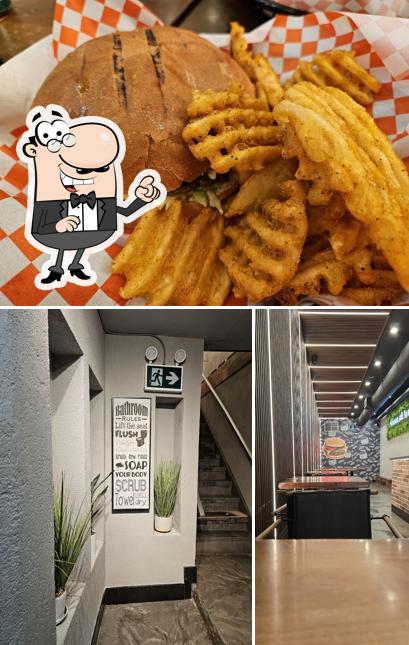 Découvrez l'intérieur de Firefly Burger Toronto
