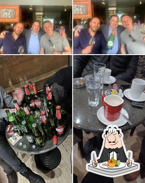 La cibo e bevanda del ristorante