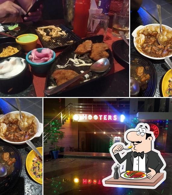 Meals at Hooters Indian Restro Bar Best Family Restaurant In Amritsar Best Café in Amritsar Best Restaurant in Amritsar