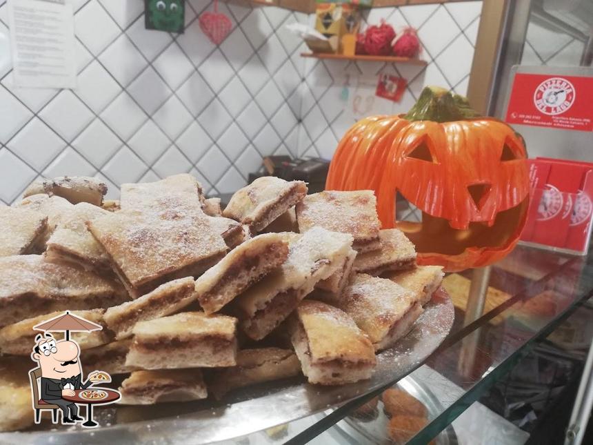 Gli esterni di Rosticceria al Lago - Pizza al taglio