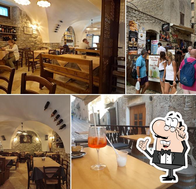 Gli interni di Bar Vinoteca Winimar