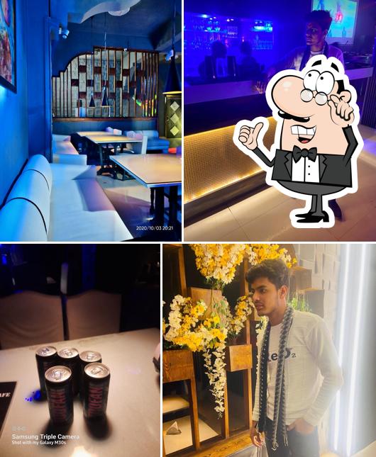 Check out how The Townhouse cafe looks inside
