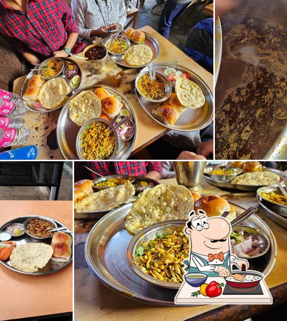 Paella at Shree Ganesh Missal Pav Centre