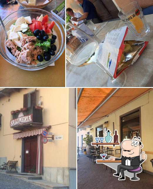 La immagine di interni e cibo da Caffe Bar Roma Ristorante Bar Enoteca