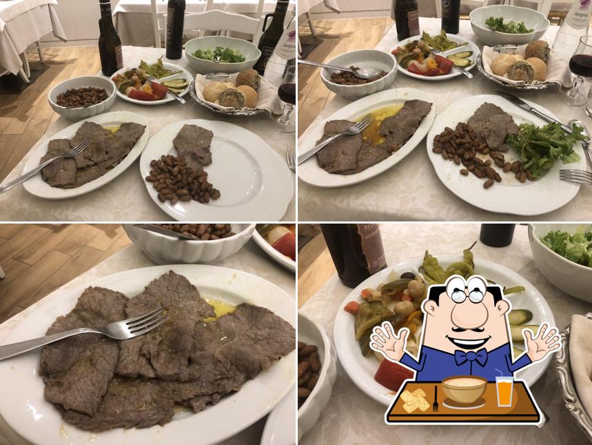 Cibo al Trattoria Belvedere piatti tipici carne salada