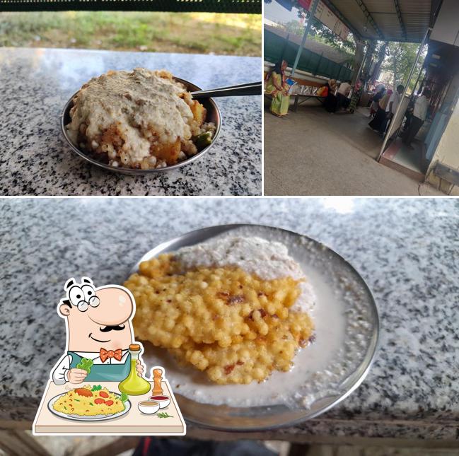 Risotto at Rana's Snacks (Thalipith) Centre