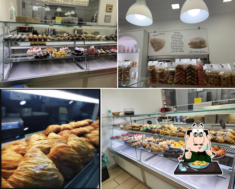 Cibo al Antica Pasticceria Lauri