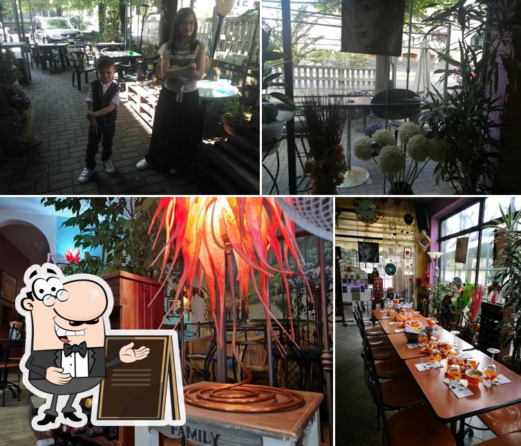 Questa è la foto che mostra la esterno e cibo di Tiffany Bar