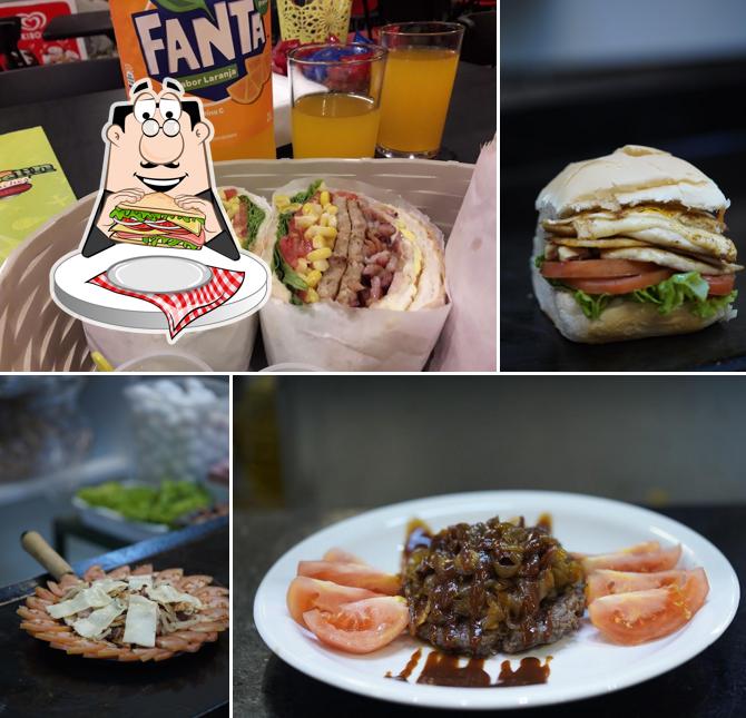 Clube sanduíches em Zeppelin Lanches