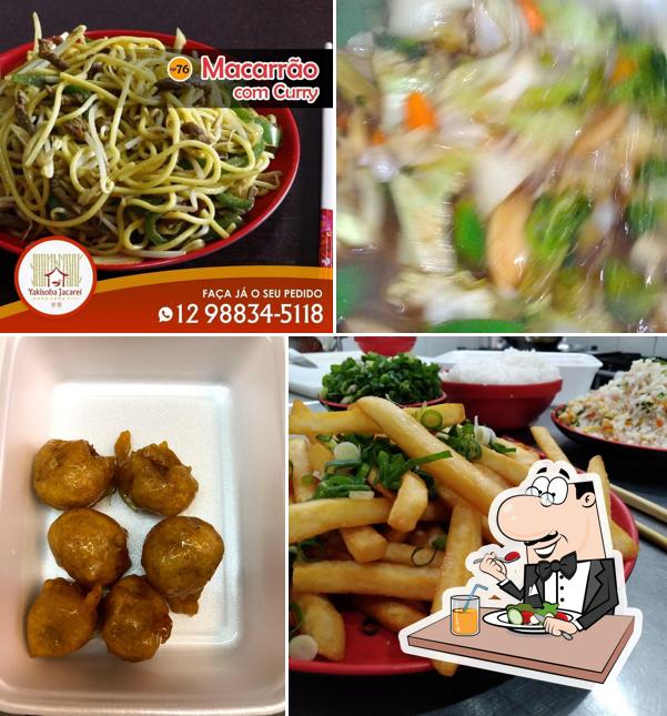 Comida em Yakisoba Jacareí