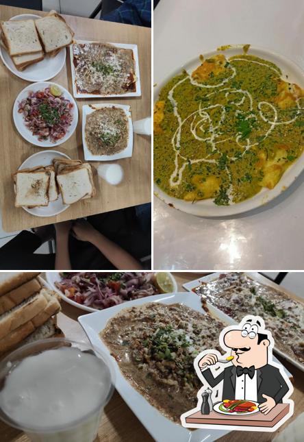 Food at Eleven Eggs Zone