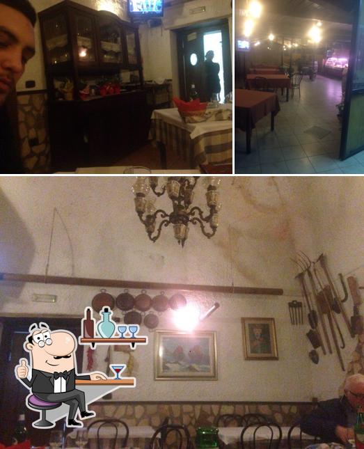 Gli interni di Osteria Il Tormentone