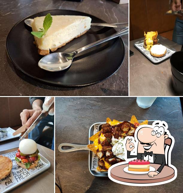 Cheesecake at JIMIS BURGER - Bandra