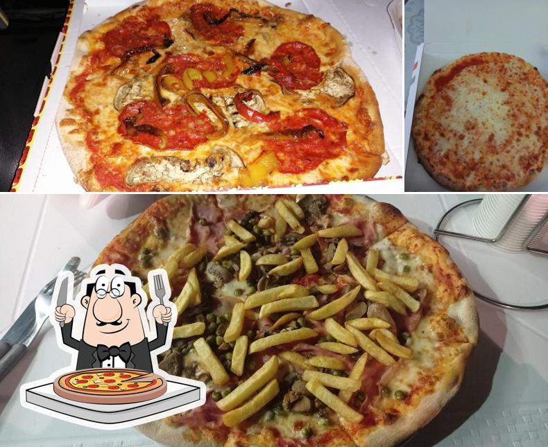 Prova una pizza a Acci Pizza