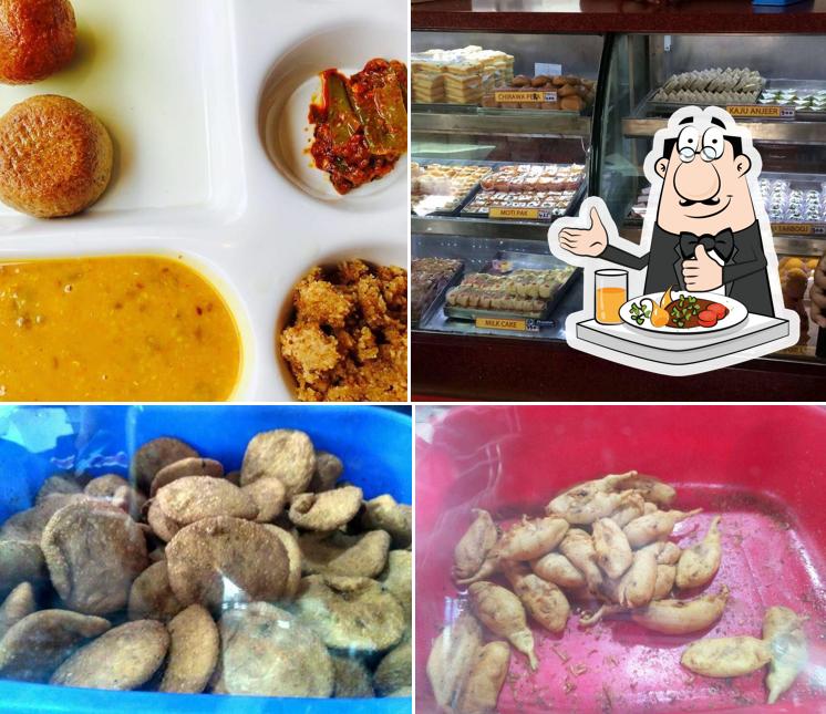 Meals at Rawat Misthan Bhandar