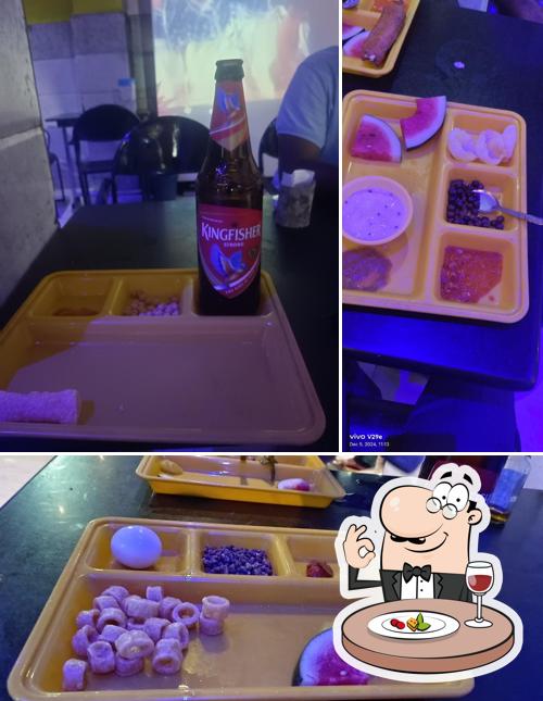 Food at Boopathi Bar