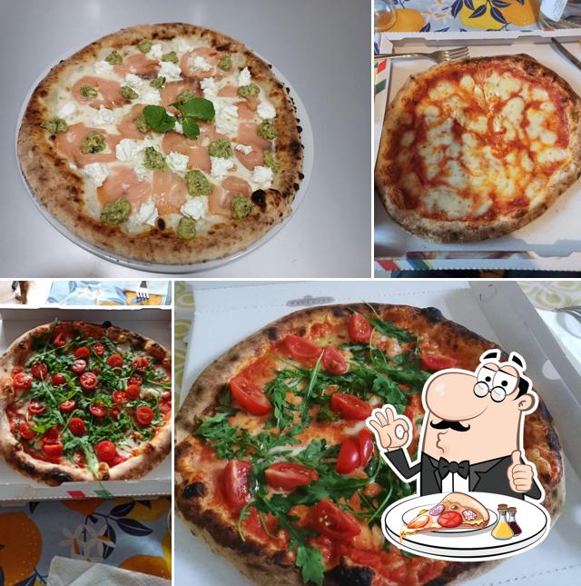 A Delo's Pizza e Street Food, puoi assaggiare una bella pizza