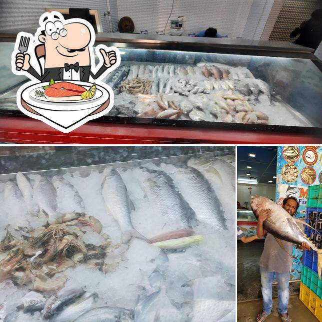 Mani Fish Centre provides a selection of fish dishes