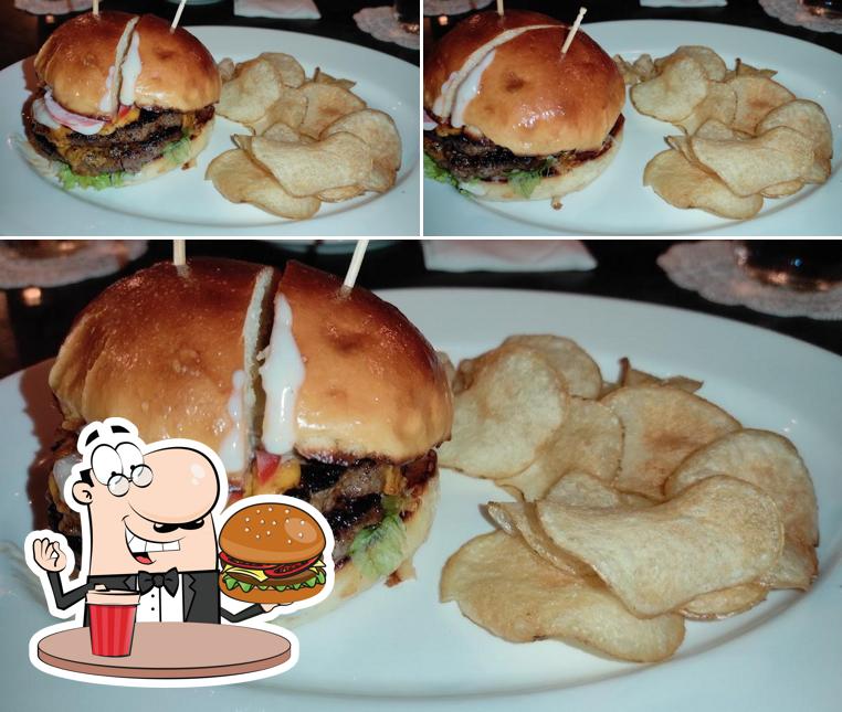 Try out a burger at Praca Prazeres