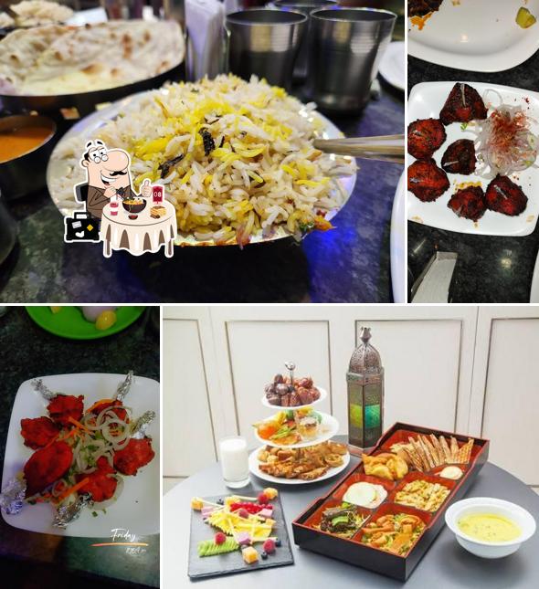 Tandoori chicken at Hotel New Food Court