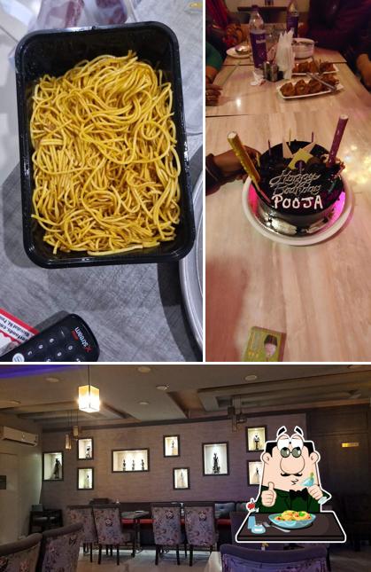 Among various things one can find food and interior at Moti Mahal Delux Restaurant