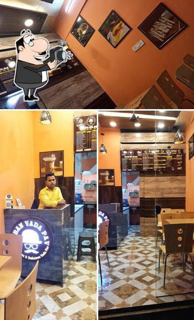 Look at the picture of Urban Vada Pav - Shakarpur