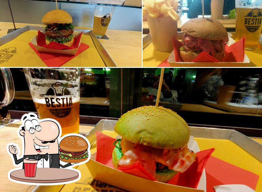 Bestia propone un'ampia gamma di opzioni per gli amanti dell'hamburger