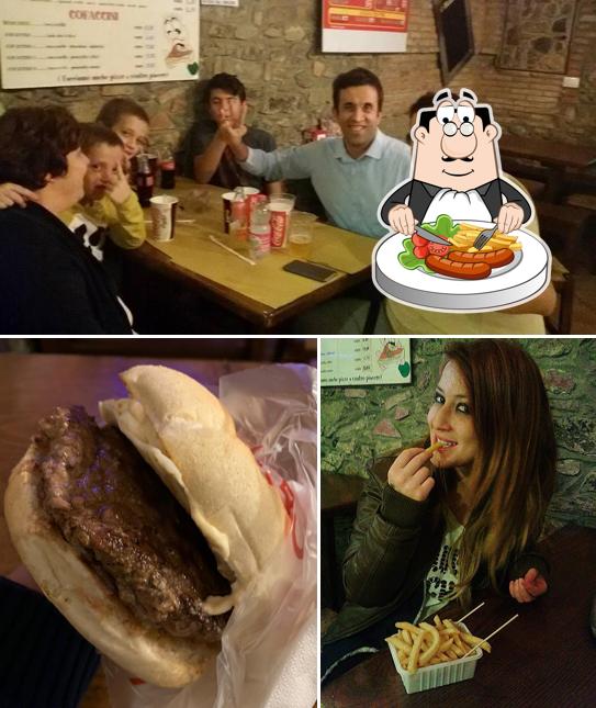 Il Panino Del Campione si caratterizza per la cibo e interni