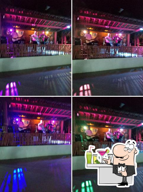 Restaurante E Pizzaria Lagos
