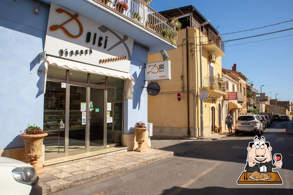 Ordina una pizza a Pasticceria Dolci Piaceri