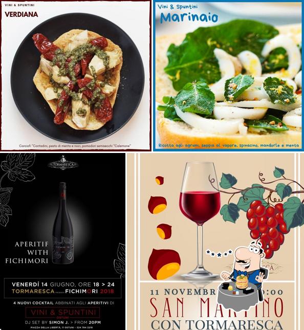 Tra le varie cose da Vini & Spuntini si possono trovare la cibo e bevanda