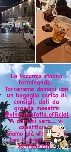 Guarda gli esterni di Bafforosso