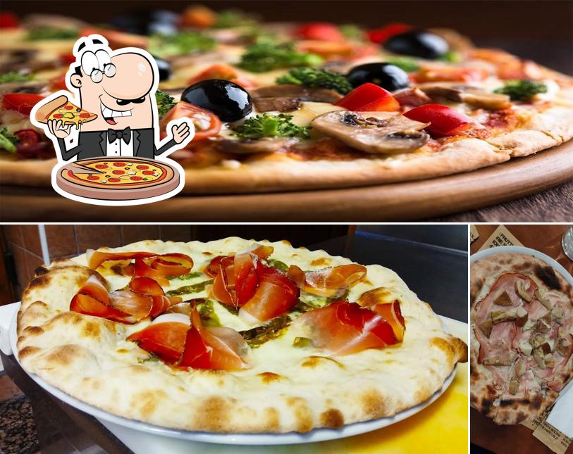 Ordina tra le molte varianti di pizza